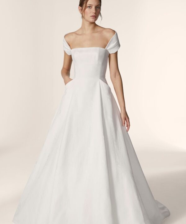 abito da sposa 2641 collezione jesus peiro